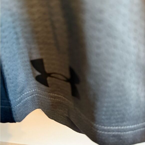 Under Armour Men's Gray Performance Shorts - Picture 3 of 6